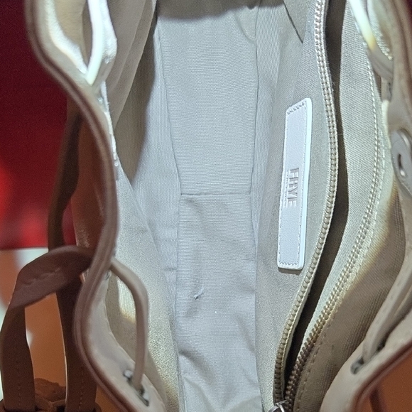 Frye Ilana Leather Small Crossbody Bag In Cream. EUC. - Picture 11 of 12